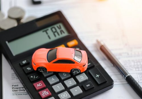 🚗 Sprzedaż samochodu wycofanego z działalności – jakie są skutki w podatku VAT? 🚗